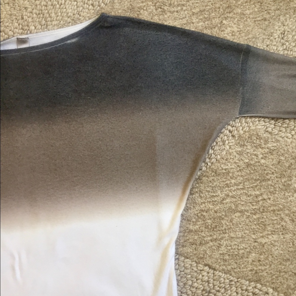 Sweater - Picture 2 of 4